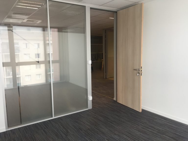 Interieur bureau 3 768x576